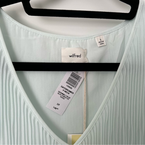 SOLD⭐️Wilfred/Aritzia Daydreamer V-Neck Dress. NWT - Picture 3 of 9